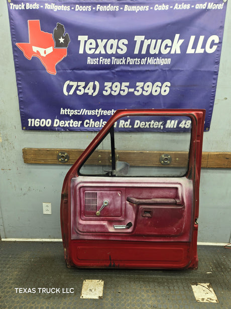 1980-1986 Ford F Series F250 F350 F450 F550 Passenger Side Front Door RH