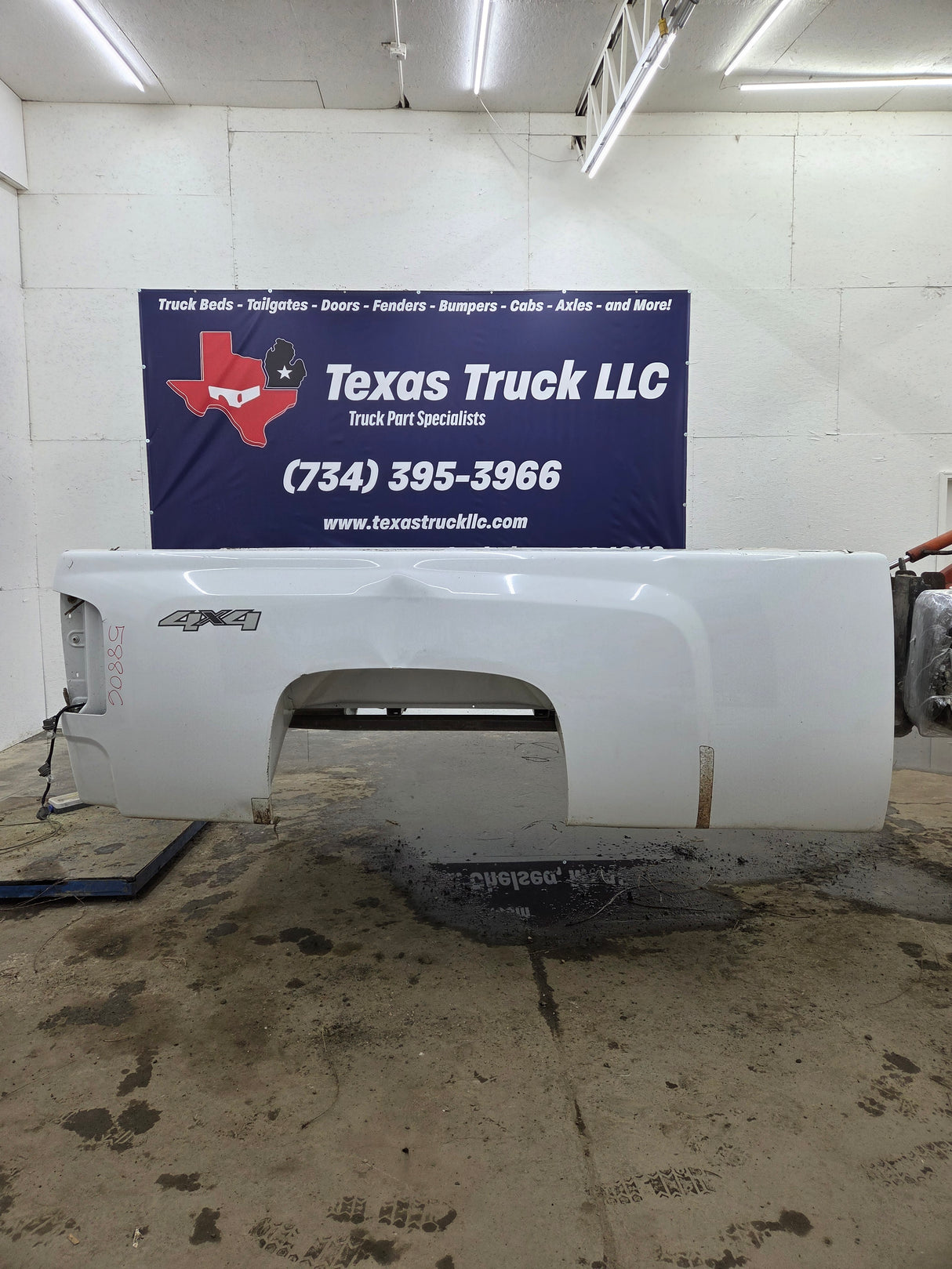 2007-2013 Chevrolet Silverado 1500 2500 3500 HD 8' Long Truck Bed