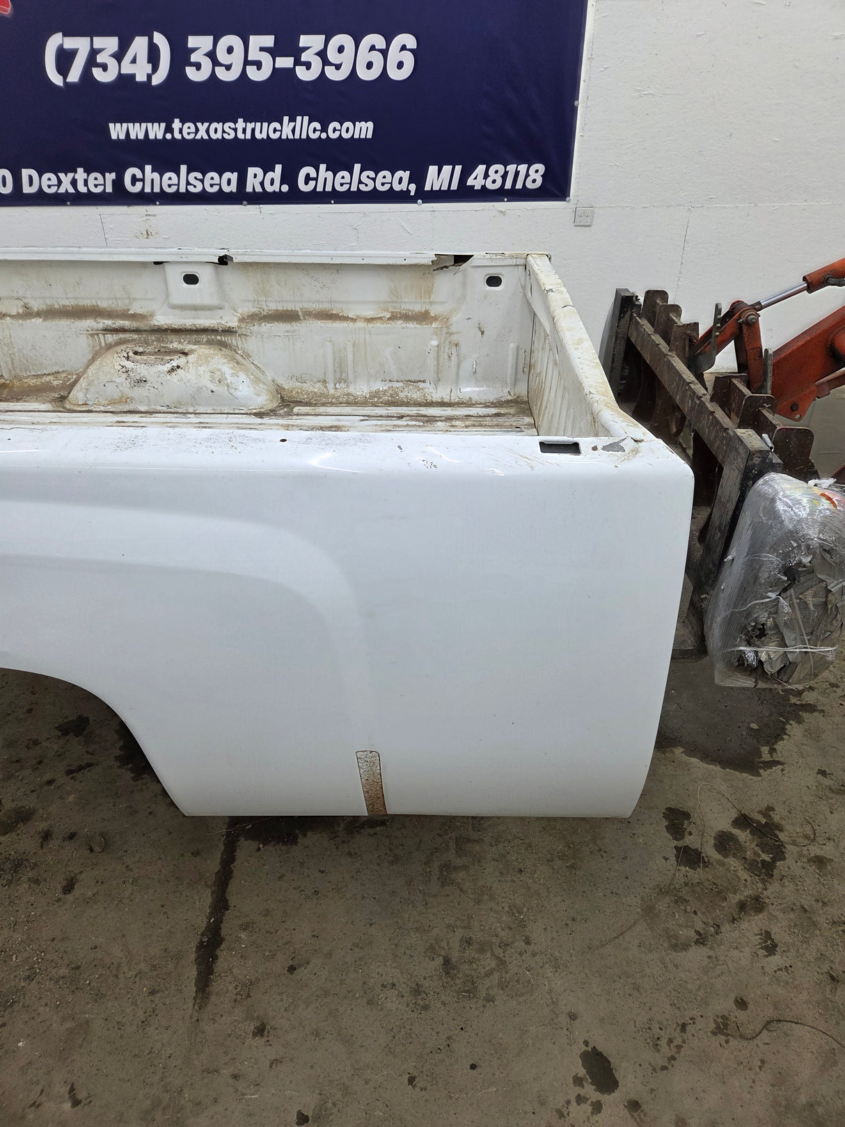 2007-2013 Chevrolet Silverado 1500 2500 3500 HD 8' Long Truck Bed
