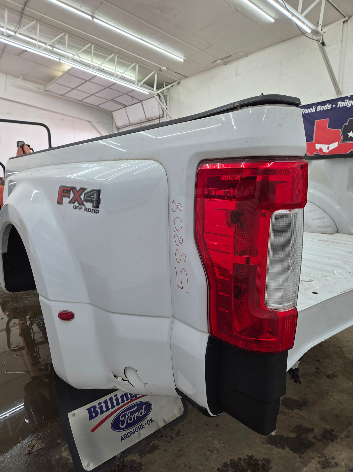 2017-2022 Ford Super Duty F350 F450 F550 8' Dually Bed