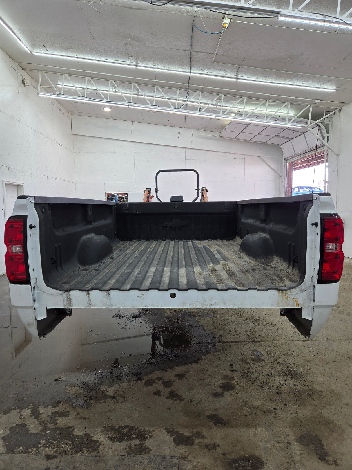 2014-2019 Chevrolet Silverado 1500 2500HD 3500HD 8' Long Truck Bed
