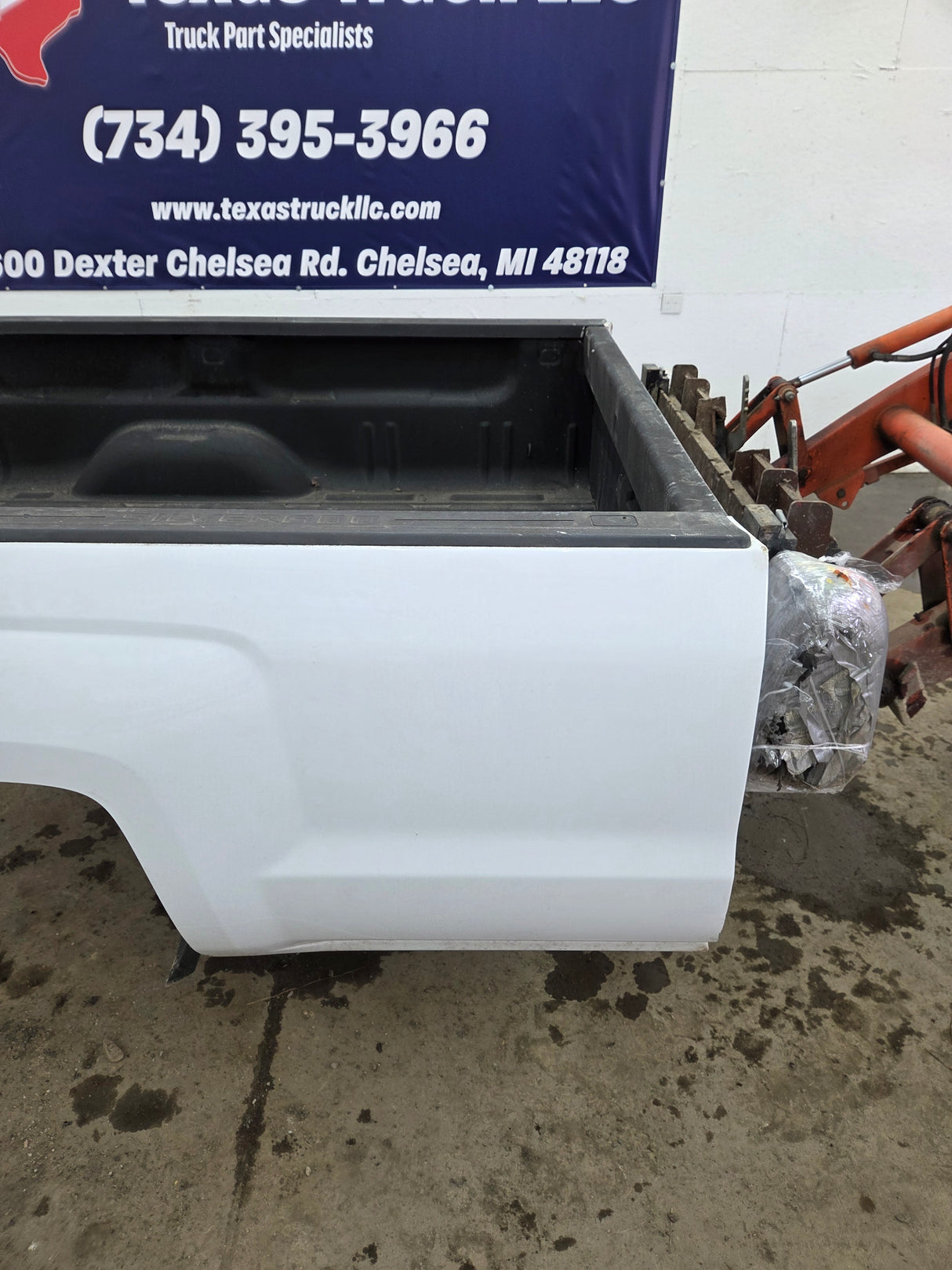 2014-2019 Chevrolet Silverado 1500 2500HD 3500HD 8' Long Truck Bed