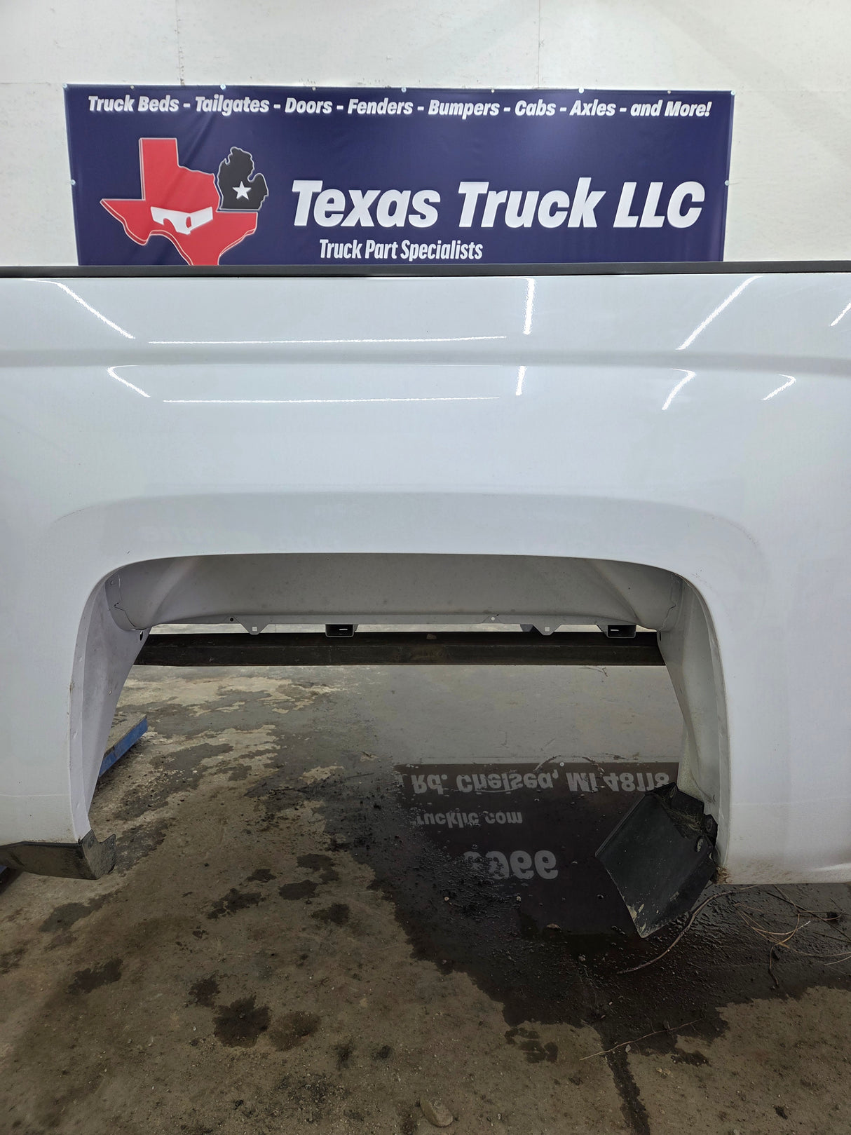 2014-2019 Chevrolet Silverado 1500 2500HD 3500HD 8' Long Truck Bed