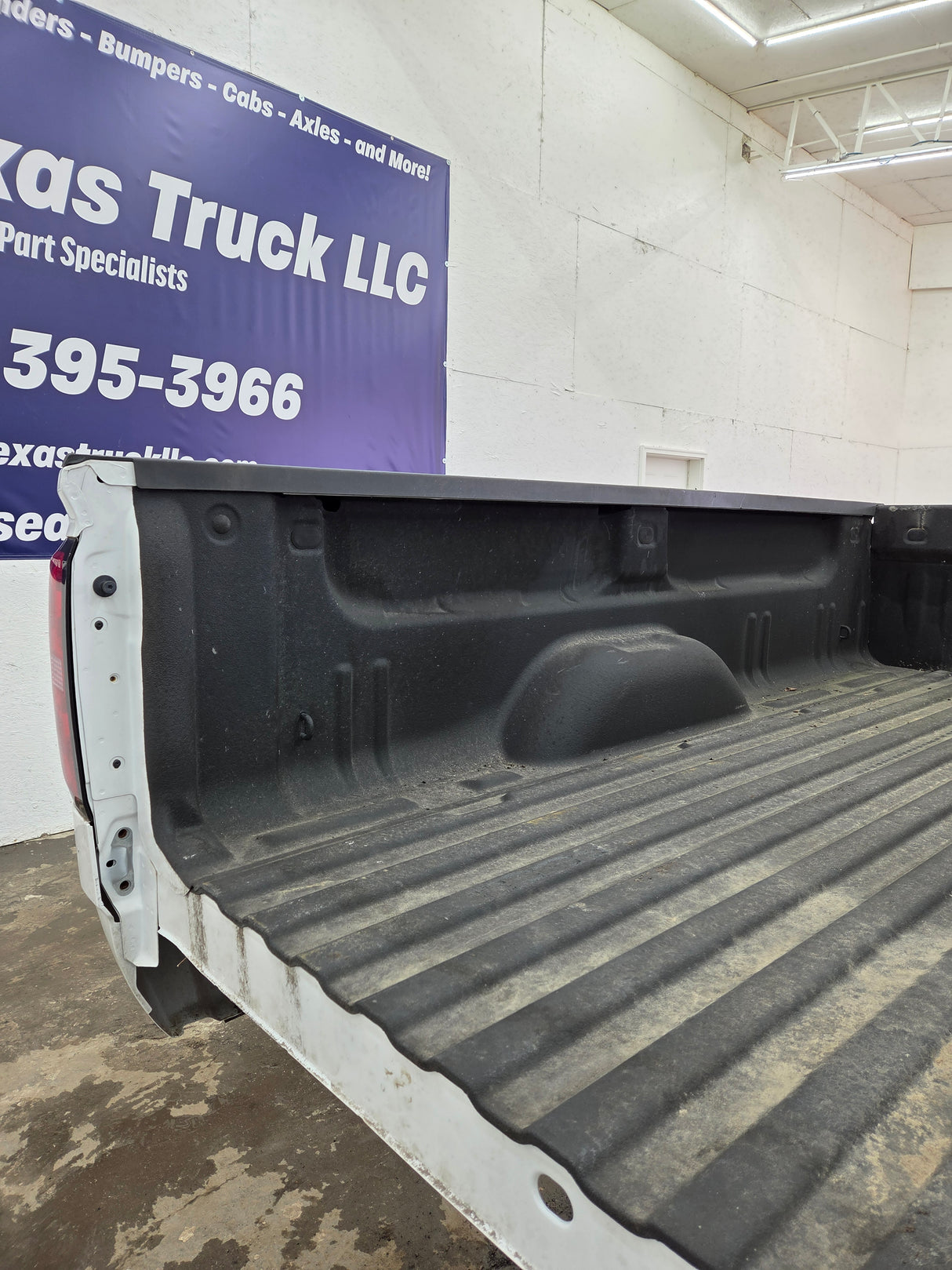 2014-2019 Chevrolet Silverado 1500 2500HD 3500HD 8' Long Truck Bed