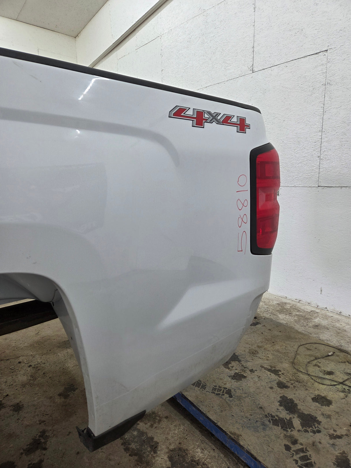 2014-2019 Chevrolet Silverado 1500 2500HD 3500HD 8' Long Truck Bed