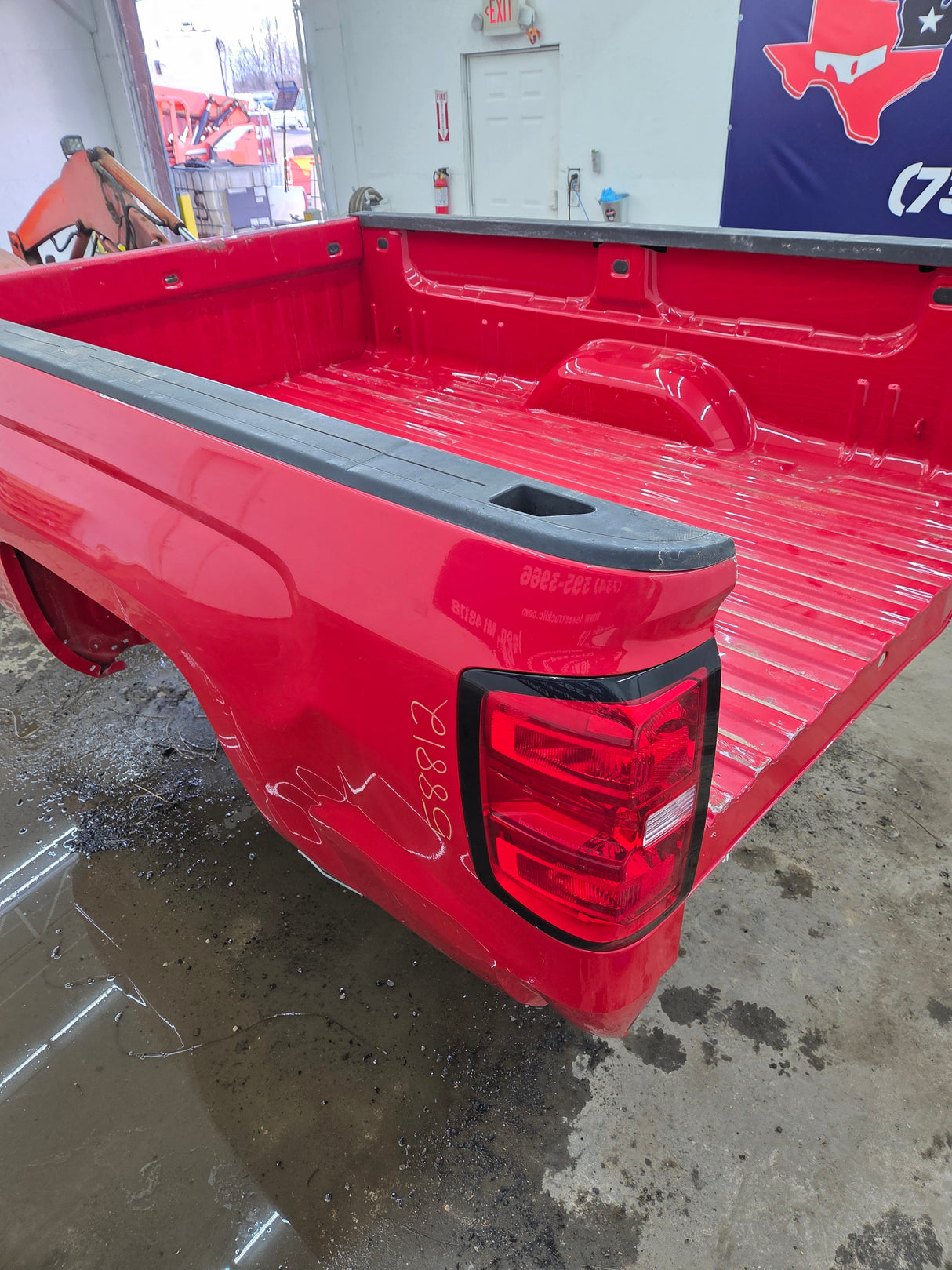 2014-2019 Chevrolet Silverado 1500 2500HD 3500HD 8' Long Truck Bed