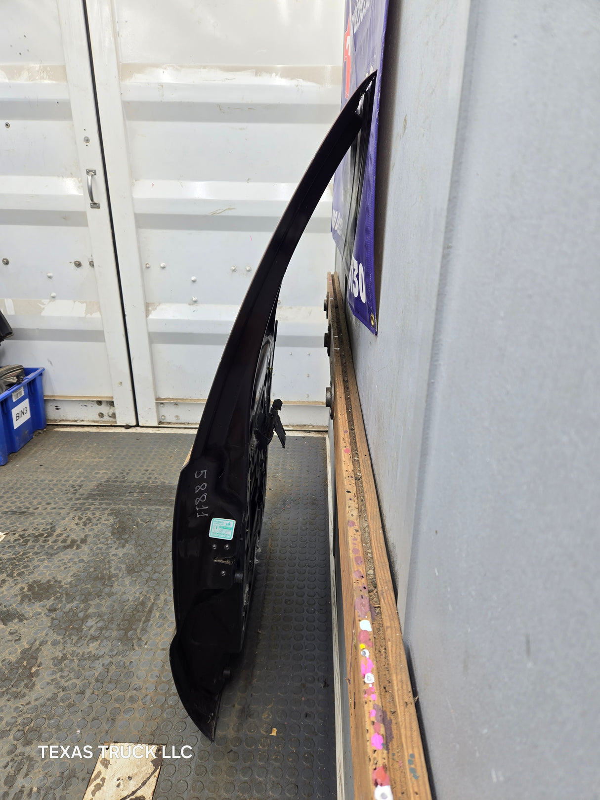 1999-2011 Ford Super Duty LH Driver Side Rear Crew Cab Door F250 F350 F450 F550