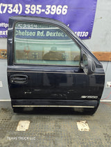1999-2006 Chevrolet Silverado / GMC Sierra 1500 2500 3500 HD Front Passenger Side Door RH