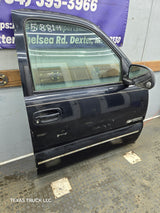 1999-2006 Chevrolet Silverado / GMC Sierra 1500 2500 3500 HD Front Passenger Side Door RH