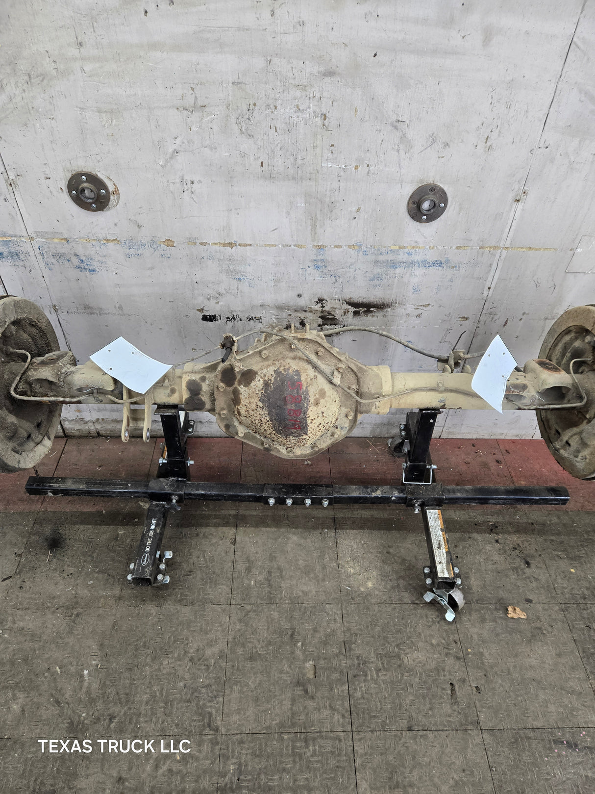 2000 Chevrolet Silverado / GMC Sierra 2500 3500 HD OLD Body Style Rear Axle 4.10 Full Floating