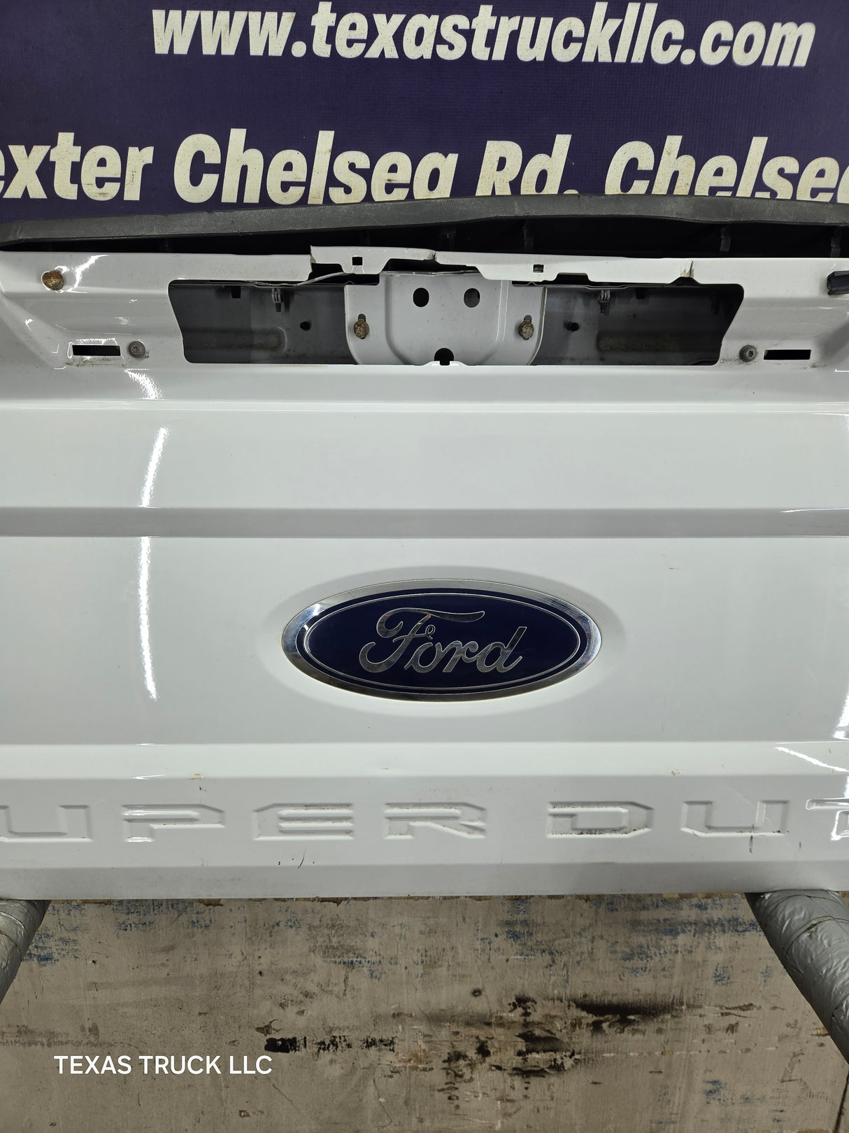 2017-2022 Ford F250 F350 F450 F550 Super Duty Tailgate