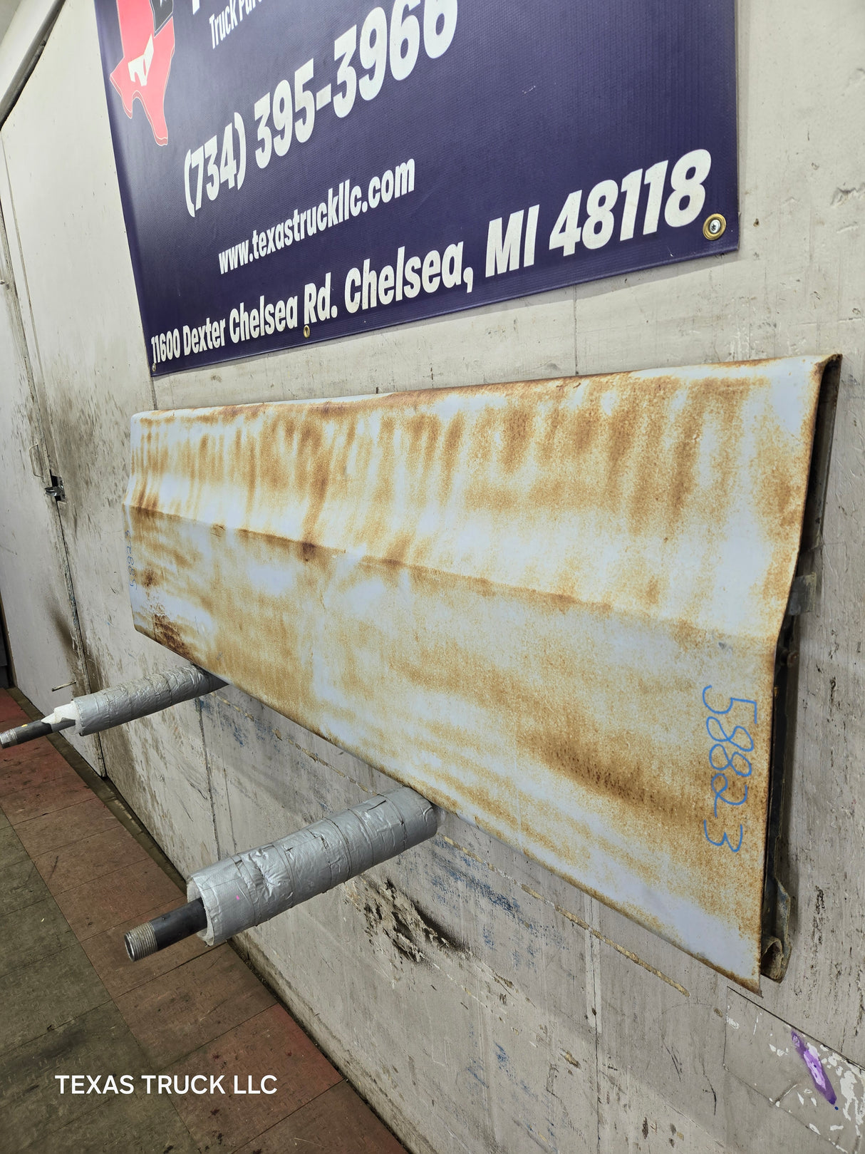 1973-1987 Chevrolet / GMC Square Body Tailgate C10 C15 C20 C25 C35 K10 K15 K20 K25 K35