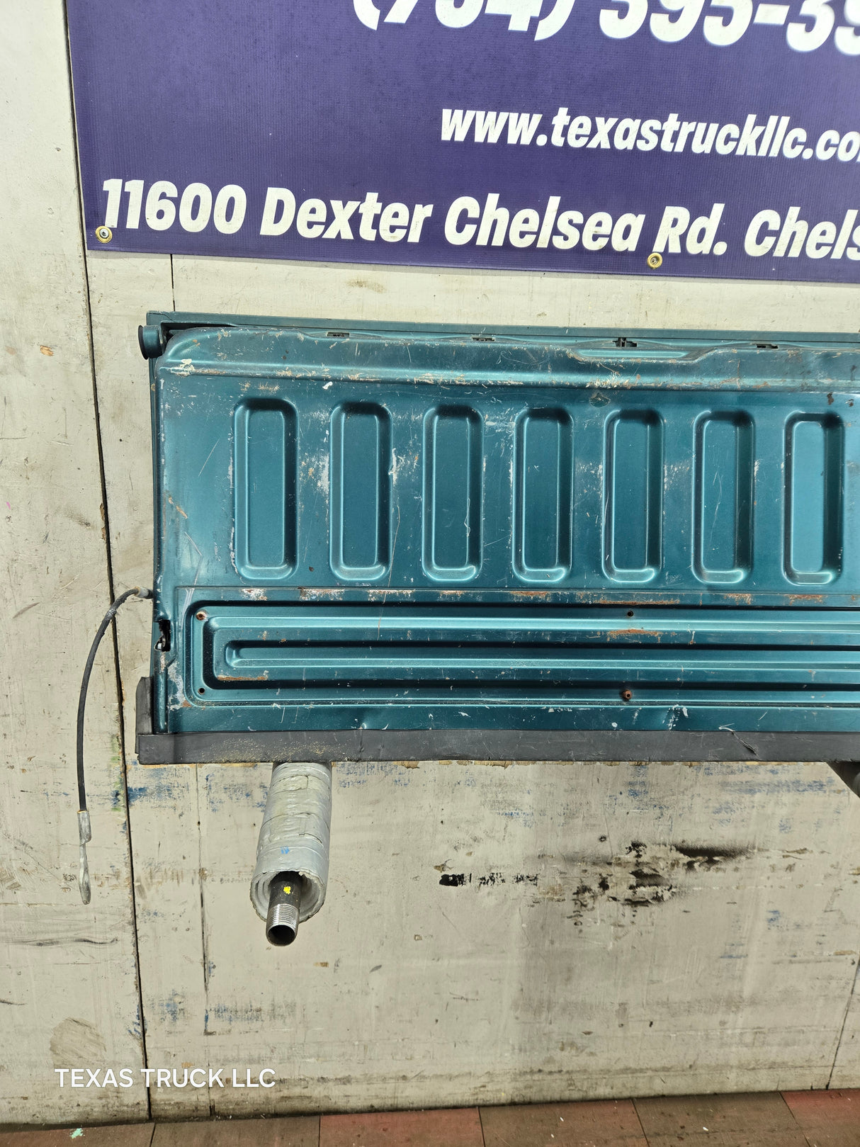 1997-2003 Ford F150 Step Side / Flare Side Tailgate