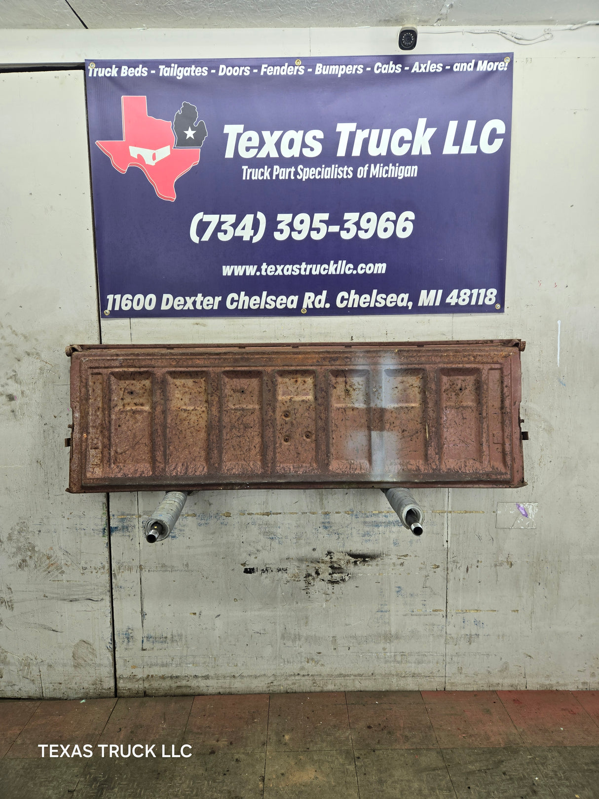 1973-1987 Chevrolet / GMC Square Body Tailgate C10 C15 C20 C25 C35 K10 K15 K20 K25 K35