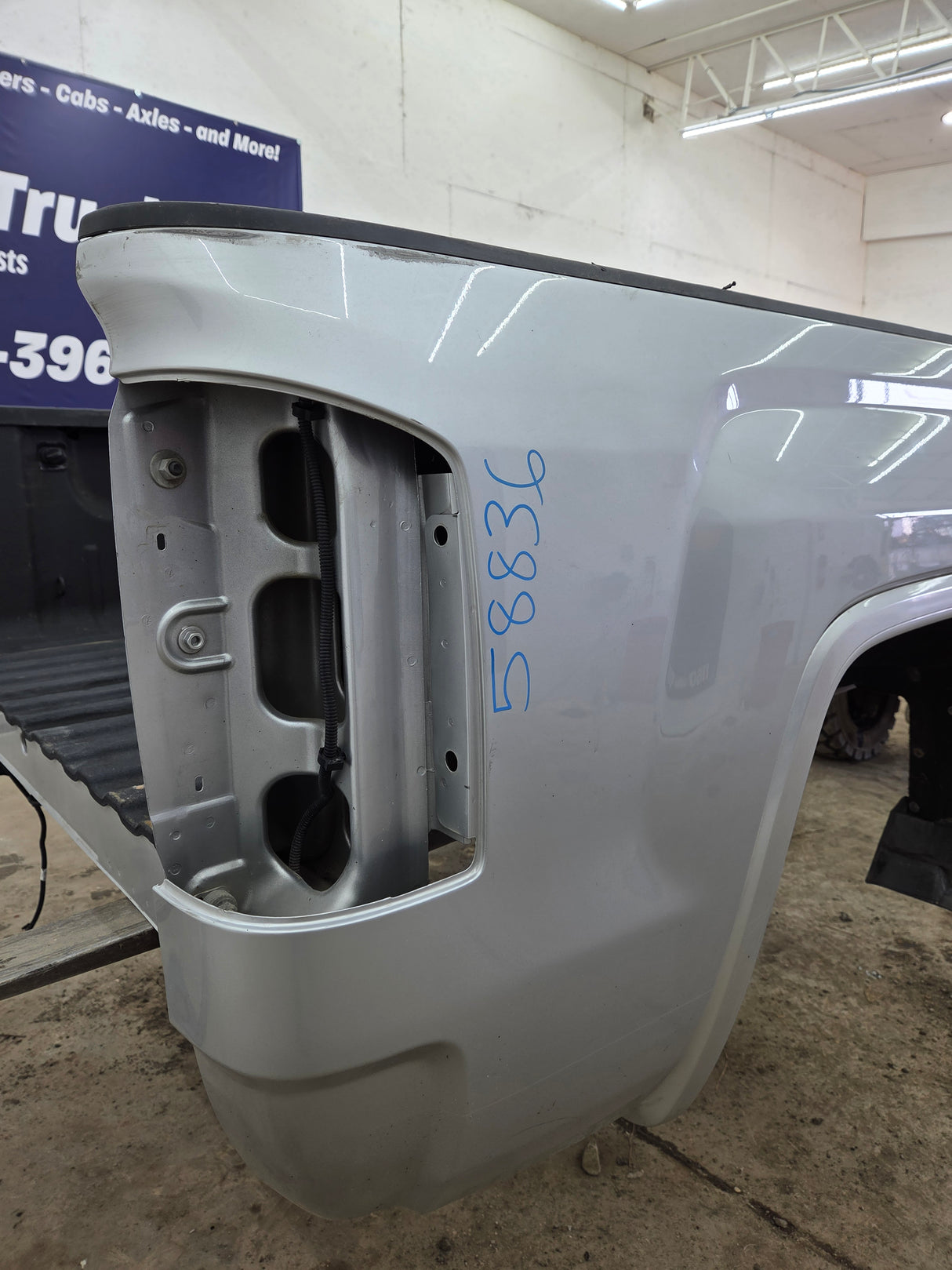 2014-2019 GMC Sierra 1500 5' 8" Short Bed