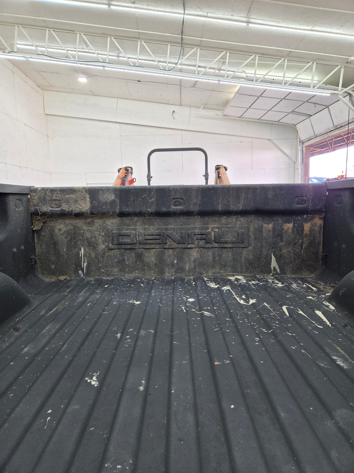 2014-2019 GMC Sierra 1500 5' 8" Short Bed
