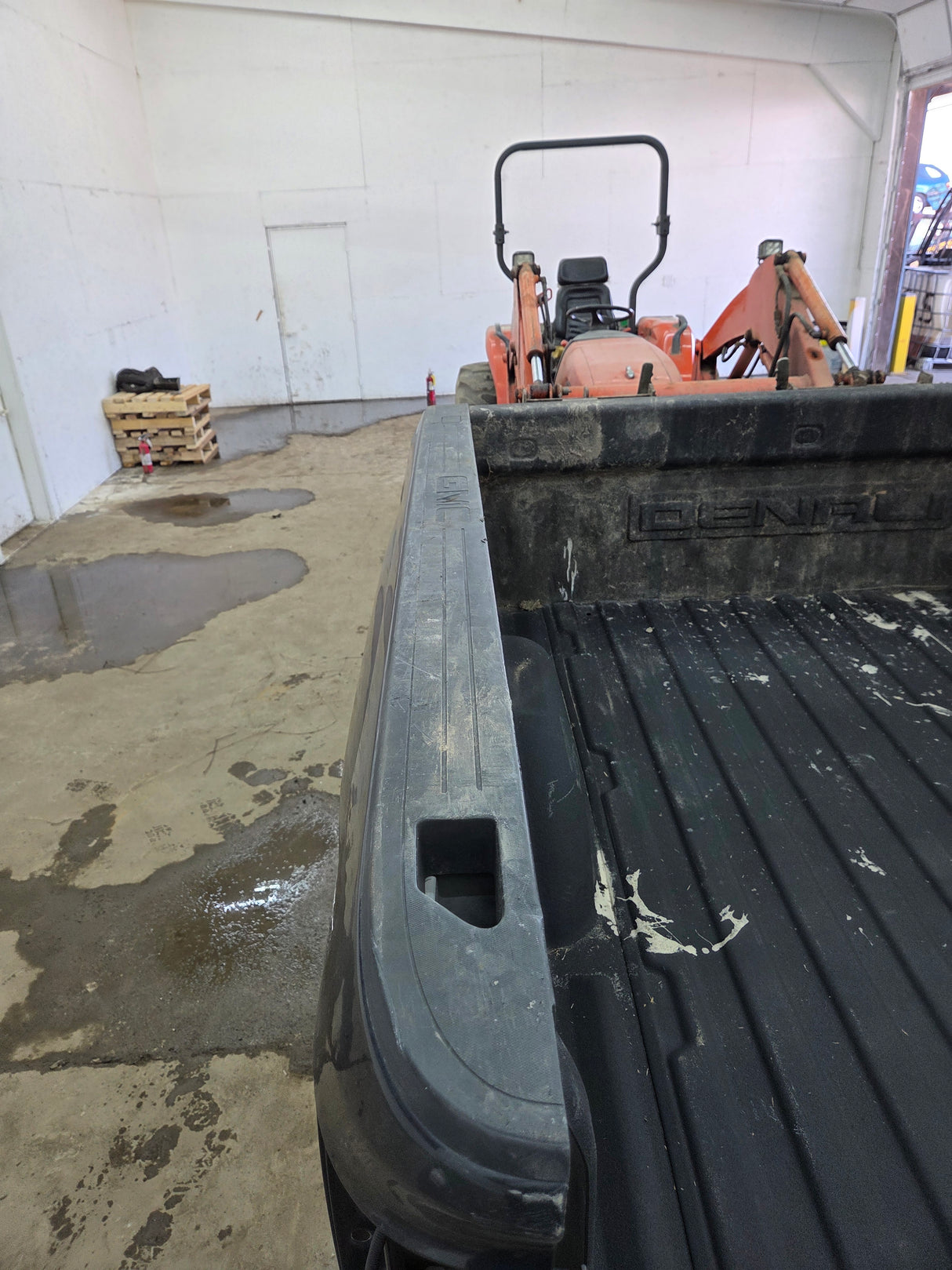 2014-2019 GMC Sierra 1500 5' 8" Short Bed