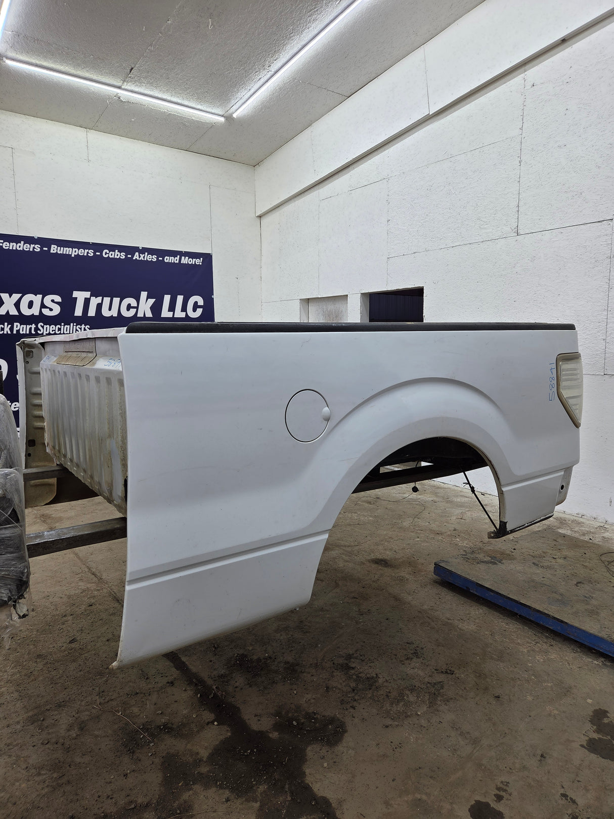 2009-2014 Ford F150 6' 6" Short Truck Bed