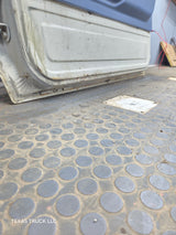 1980-1986 Ford F Series F250 F350 F450 F550 Passenger Side Front Door RH