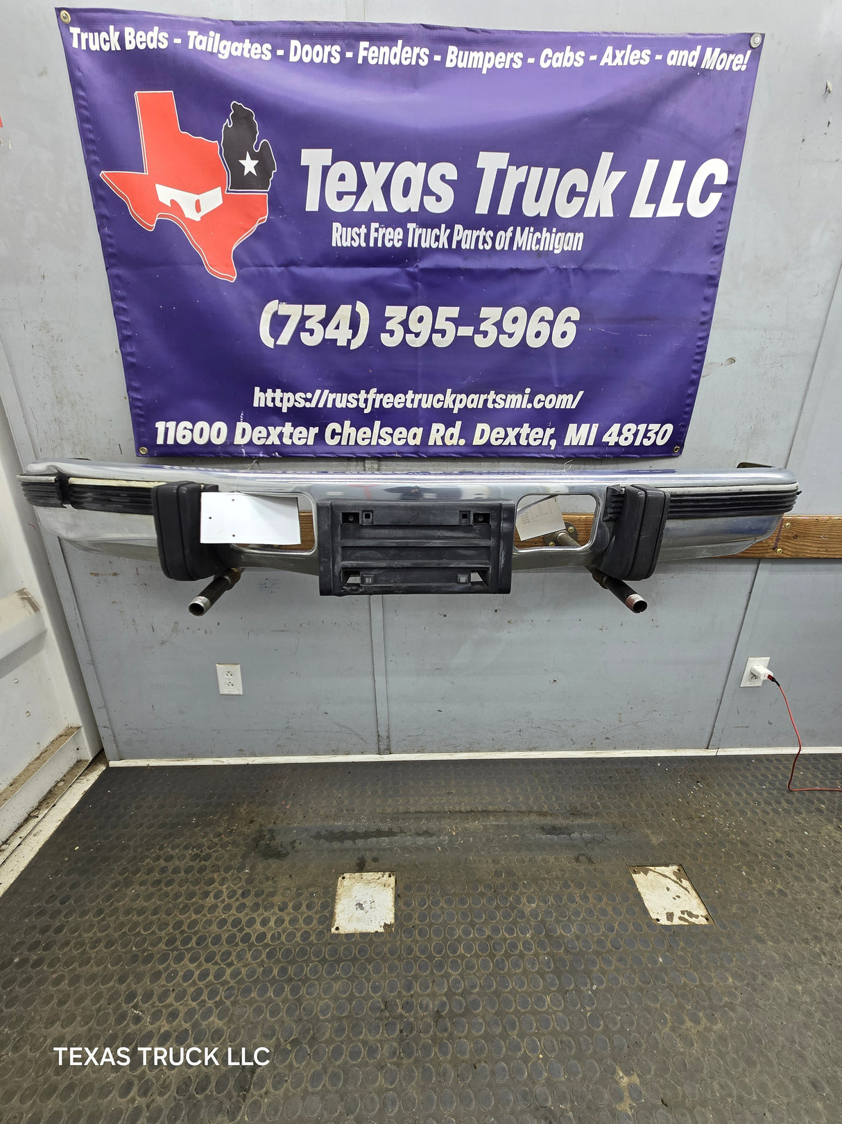 1988-1998 Chevrolet / GMC 1500 2500 3500 4500 Front Bumper