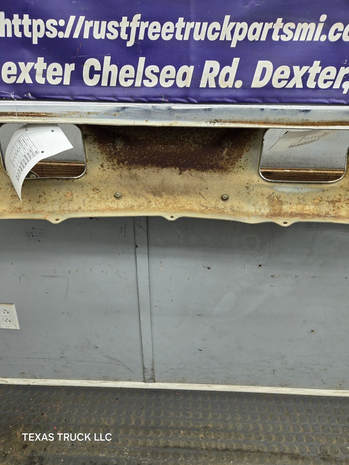 1988-1998 Chevrolet / GMC 1500 2500 3500 4500 Front Bumper