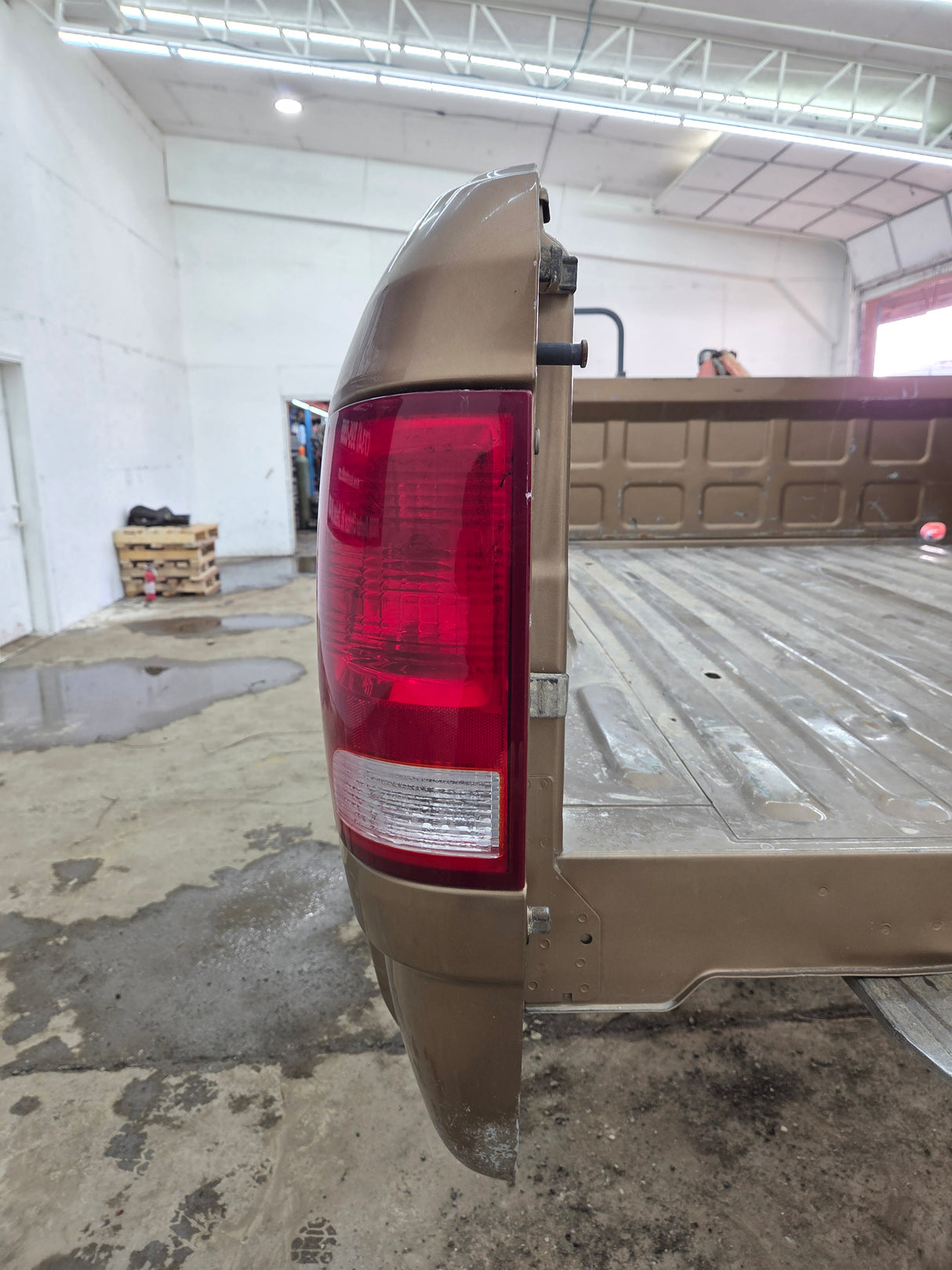 2009-2018 Dodge Ram 4th Gen 1500 2500 3500 6' 4" Short Truck Bed