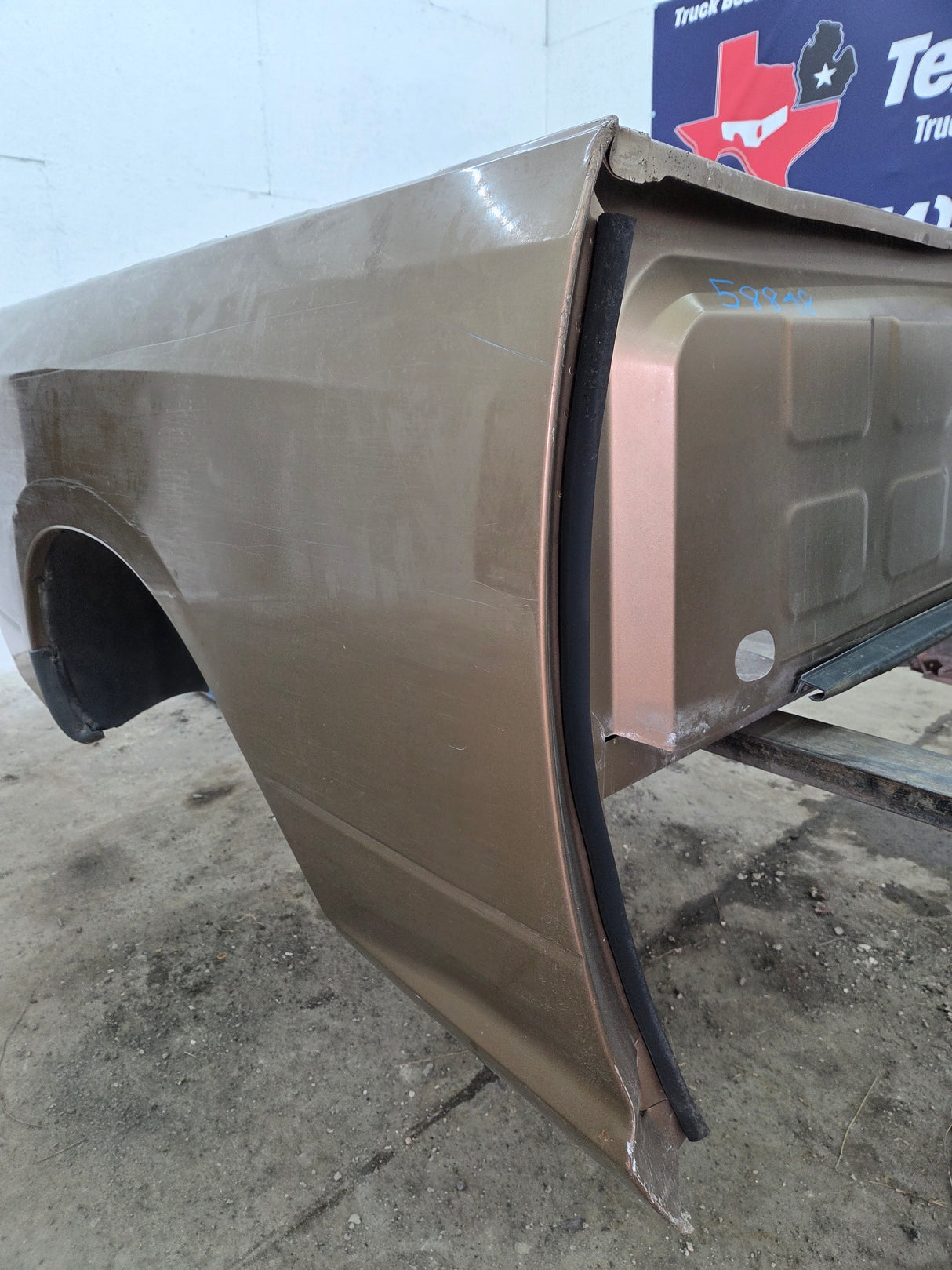 2009-2018 Dodge Ram 4th Gen 1500 2500 3500 6' 4" Short Truck Bed