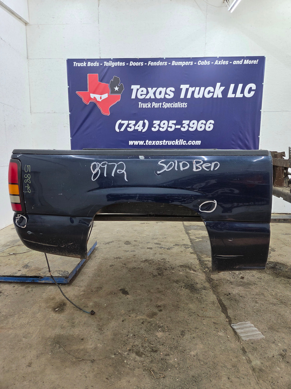 1999-2007 Chevrolet Silverado / GMC Sierra 1500 5' 8" Short Truck Bed
