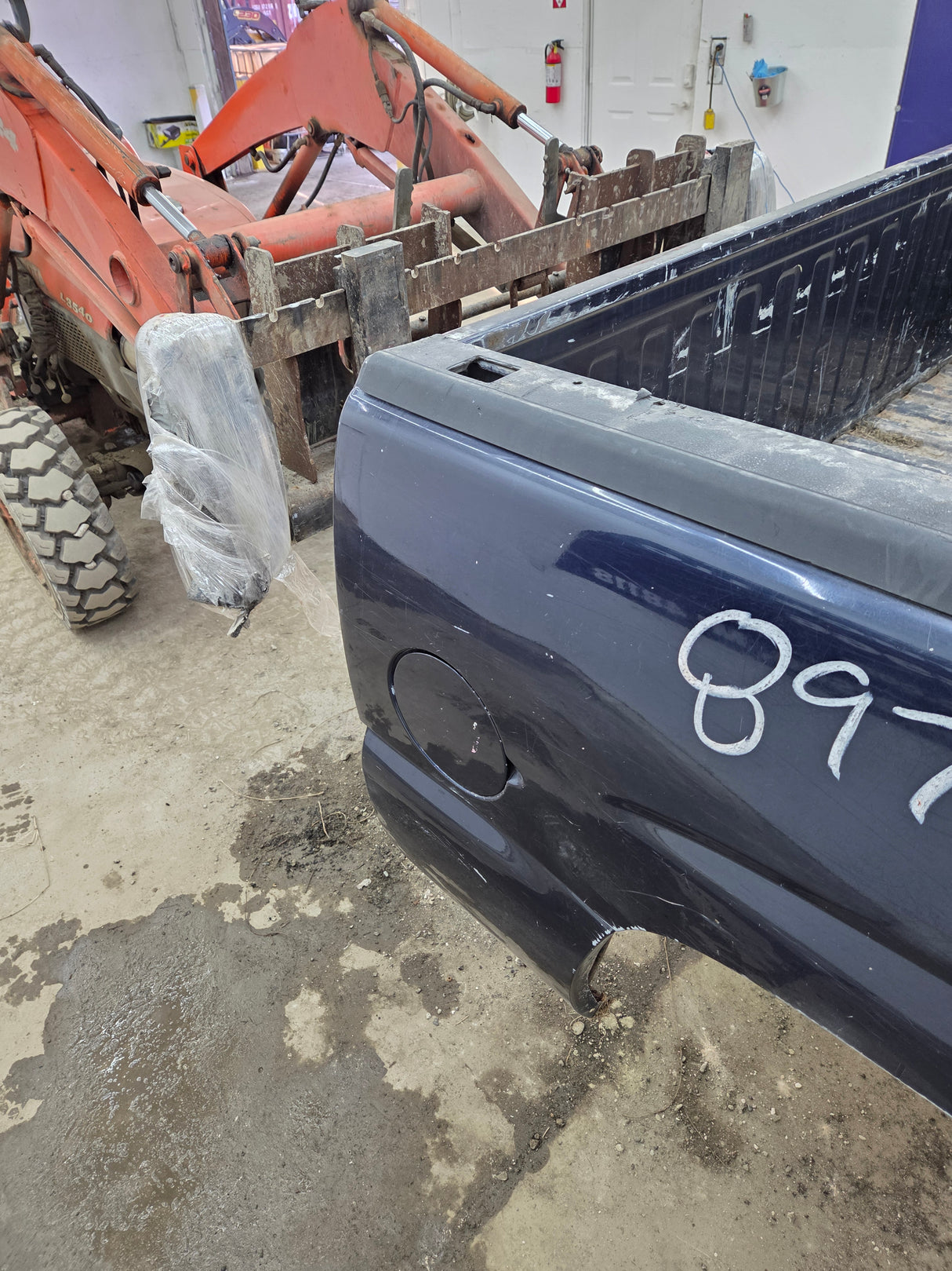 1999-2007 Chevrolet Silverado / GMC Sierra 1500 5' 8" Short Truck Bed