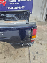 1999-2007 Chevrolet Silverado / GMC Sierra 1500 5' 8" Short Truck Bed