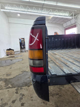 1999-2007 Chevrolet Silverado / GMC Sierra 1500 5' 8" Short Truck Bed