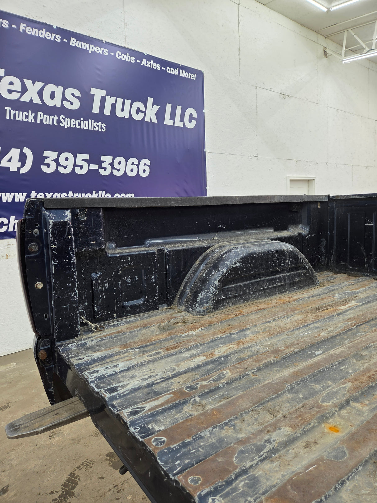1999-2007 Chevrolet Silverado / GMC Sierra 1500 5' 8" Short Truck Bed