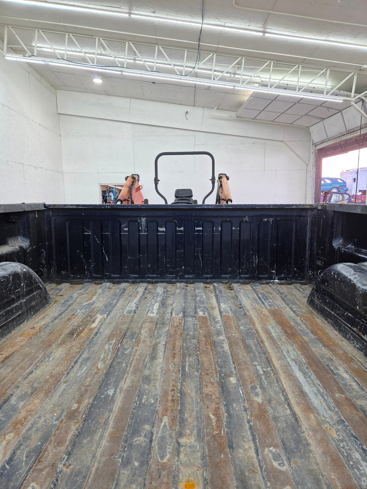 1999-2007 Chevrolet Silverado / GMC Sierra 1500 5' 8" Short Truck Bed