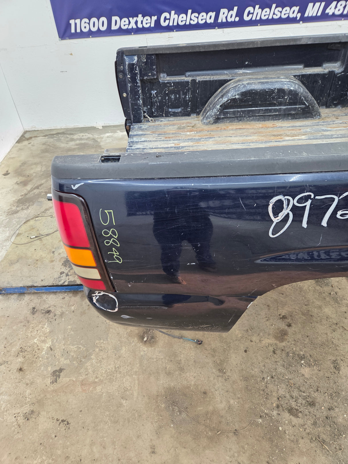 1999-2007 Chevrolet Silverado / GMC Sierra 1500 5' 8" Short Truck Bed
