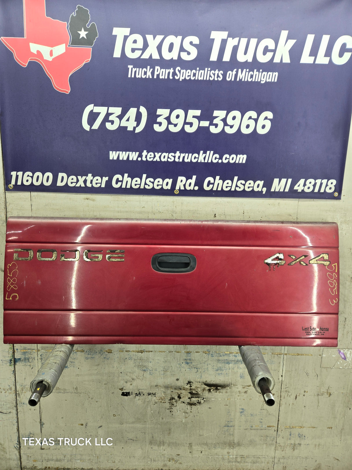 1997-2004 Dodge Dakota 2nd Gen Truck Tailgate