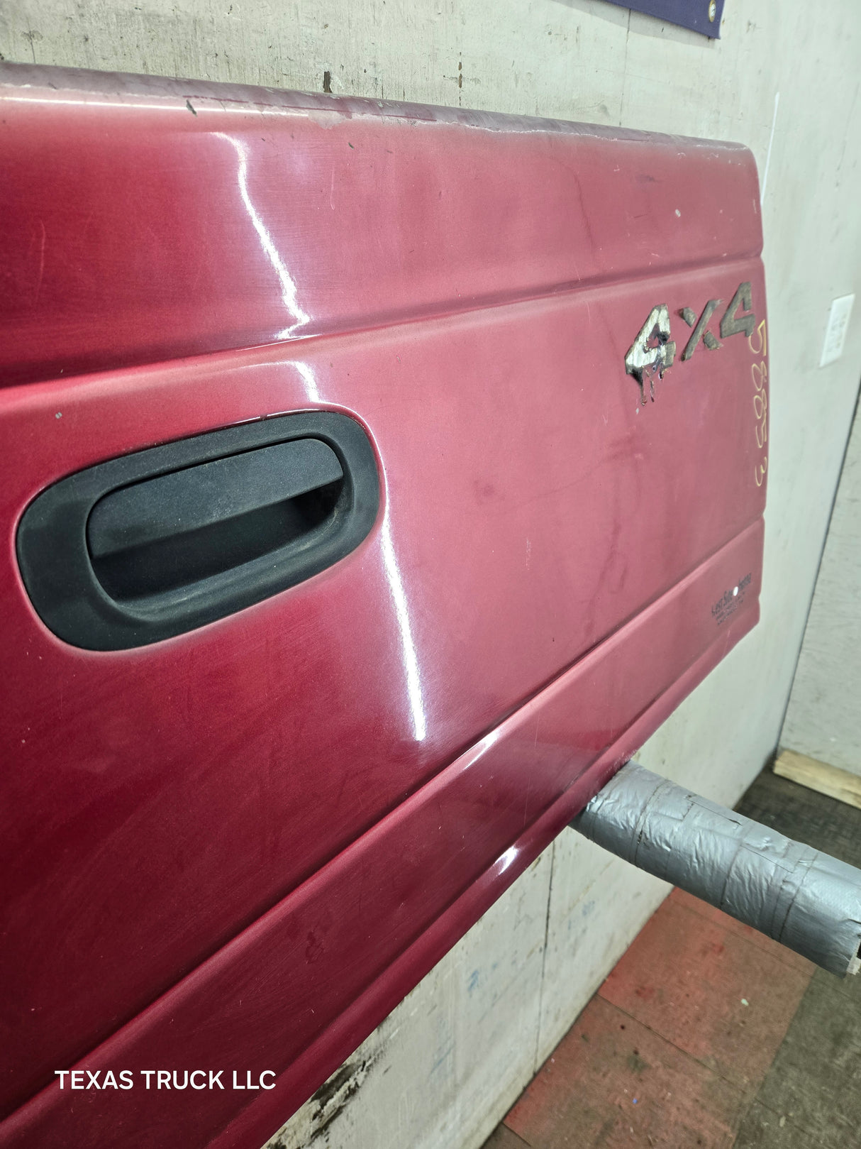 1997-2004 Dodge Dakota 2nd Gen Truck Tailgate