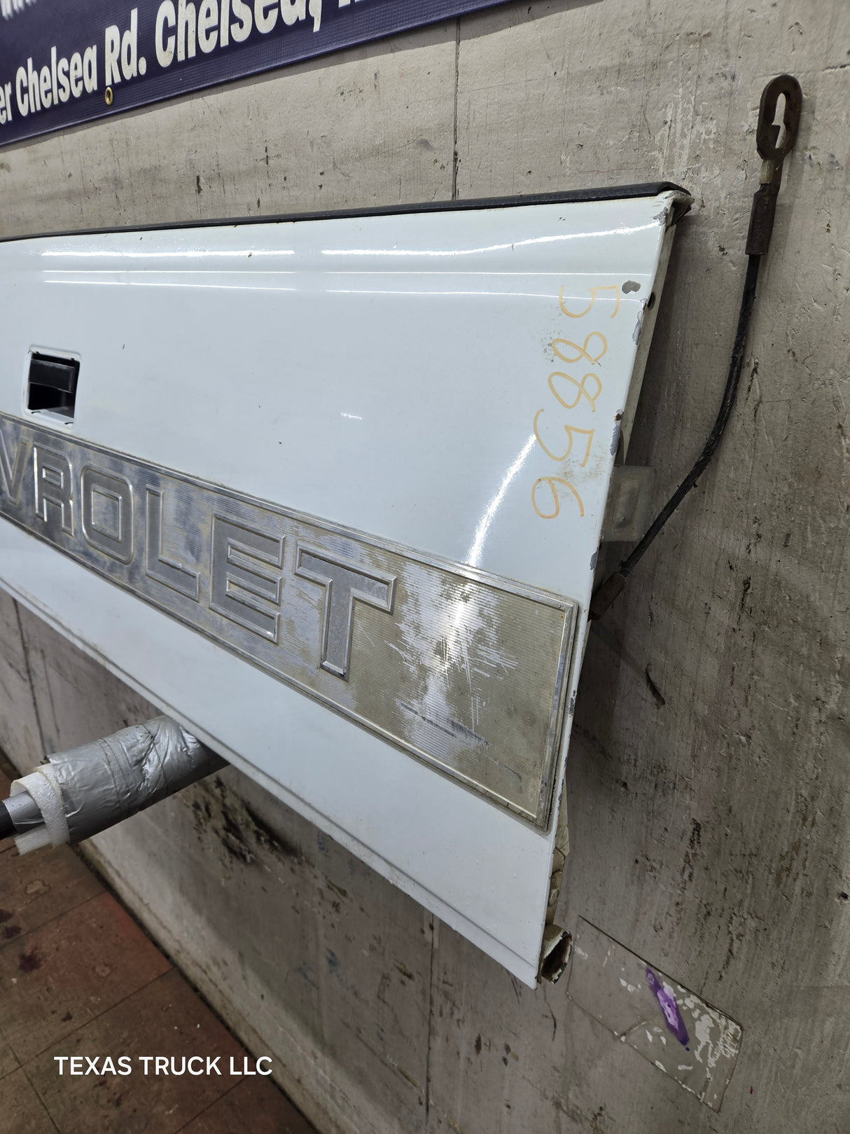 1988-1998 Chevrolet / GMC 1500 2500 3500 Tailgate