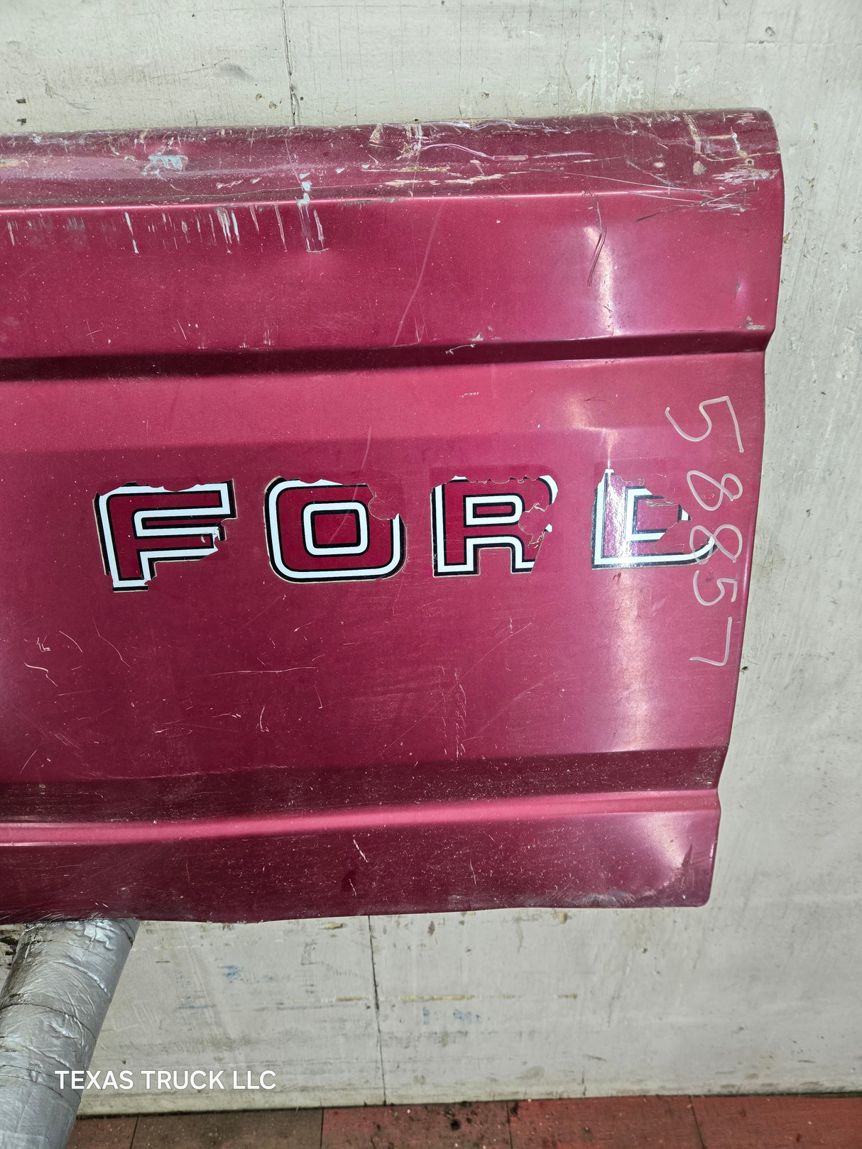 1980-1997 Bullnose / Bricknose / OBS Ford F100 F150 F250 F350 Tailgate
