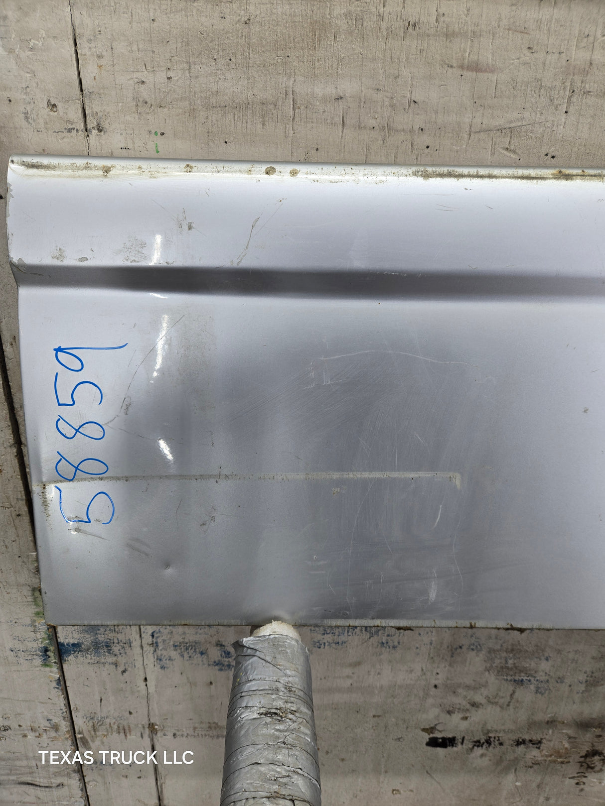 1995-2004 Toyota Tacoma Tailgate - Silver