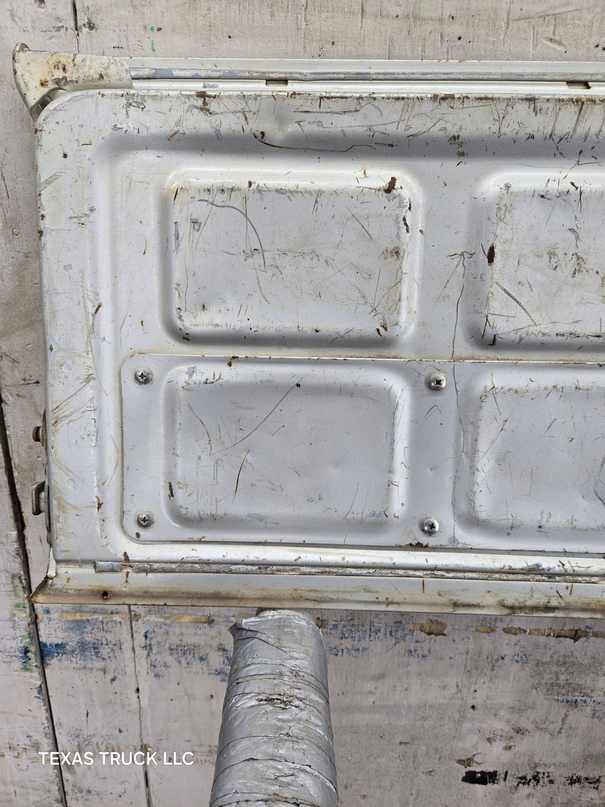 1995-2004 Toyota Tacoma Tailgate - Silver