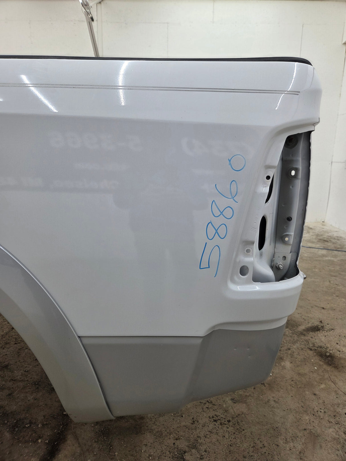 2009-2018 Dodge Ram 4th Gen 1500 2500 3500 6' 4" Short Truck Bed