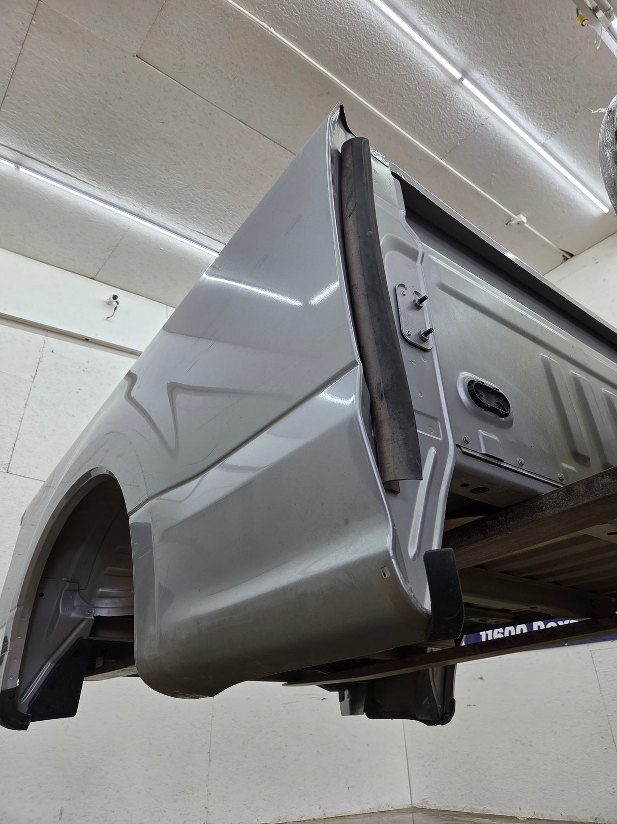 2017-2022 Ford F250 F350 Super Duty 6' 9" Short Truck Bed