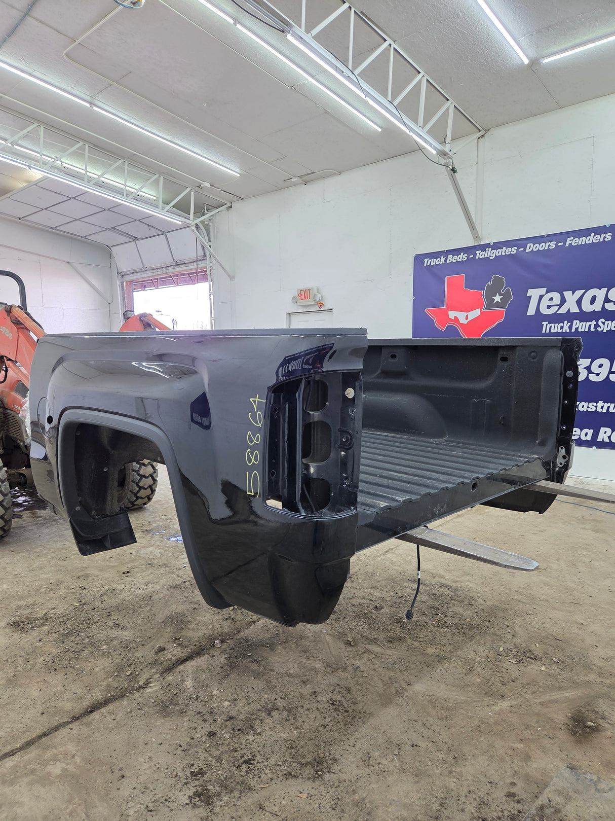 2014-2019 GMC Sierra 1500 5' 8" Short Bed