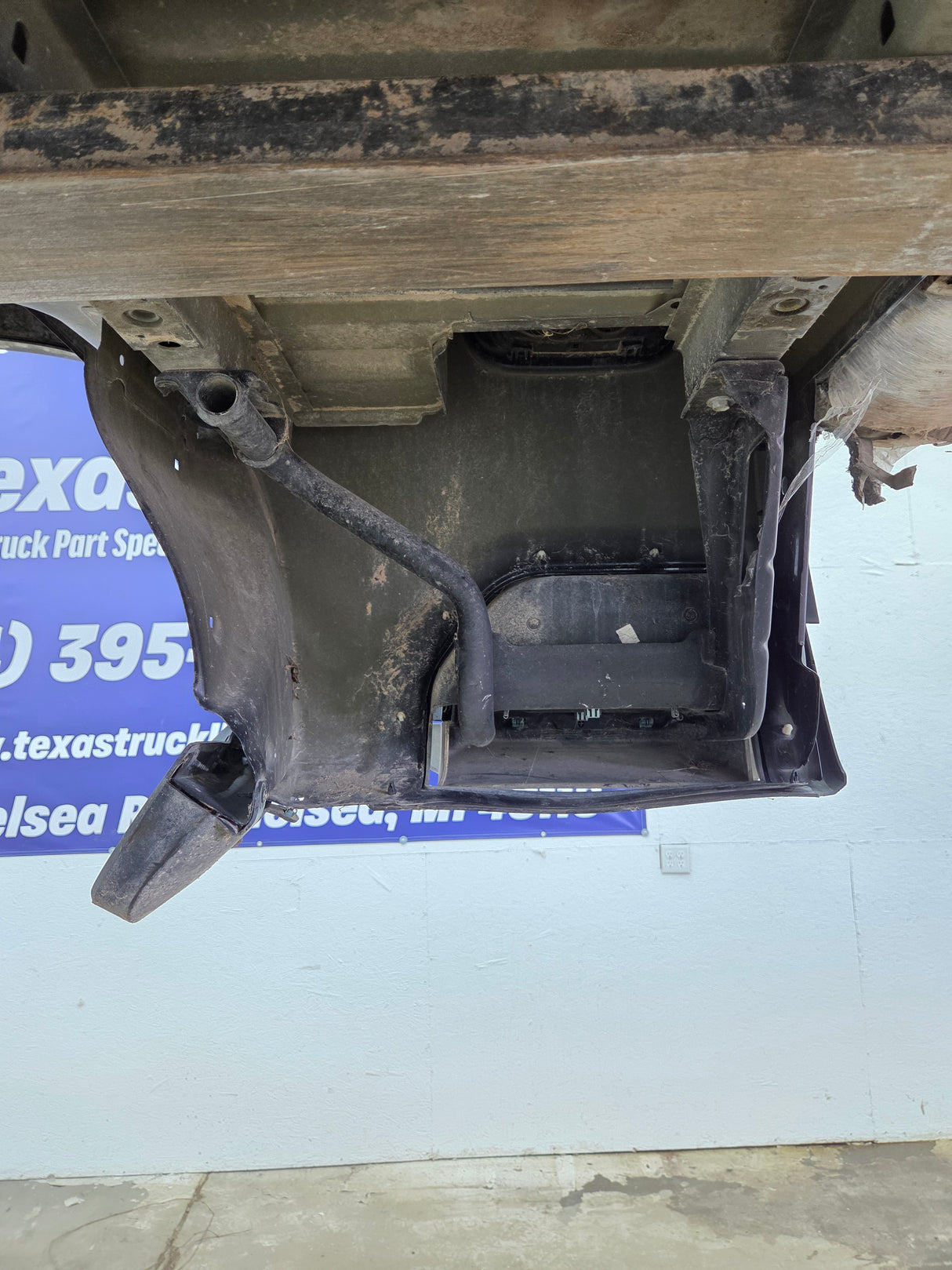 2019-2025 Chevrolet Silverado 2500 3500 HD 6' 6" Short Truck Bed - Dark Blue