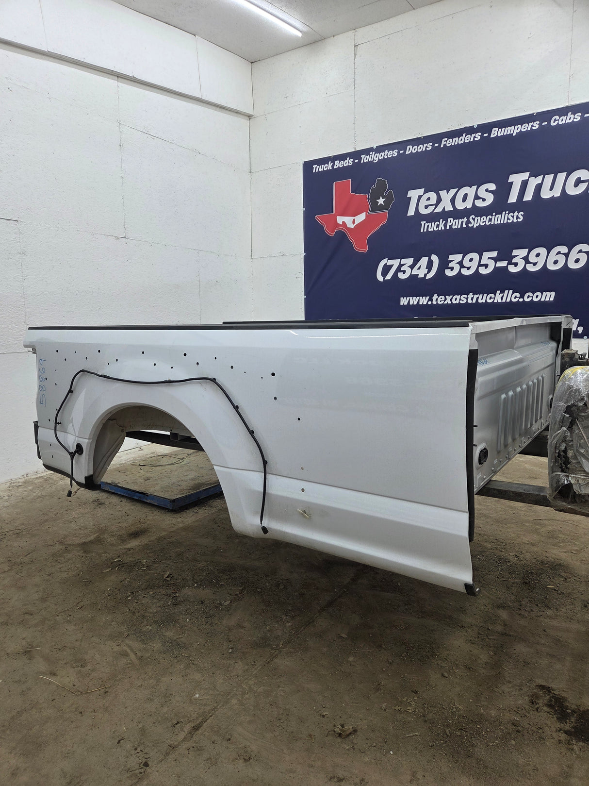 2017-2022 Ford Super Duty F350 F450 F550 8' Dually Bed