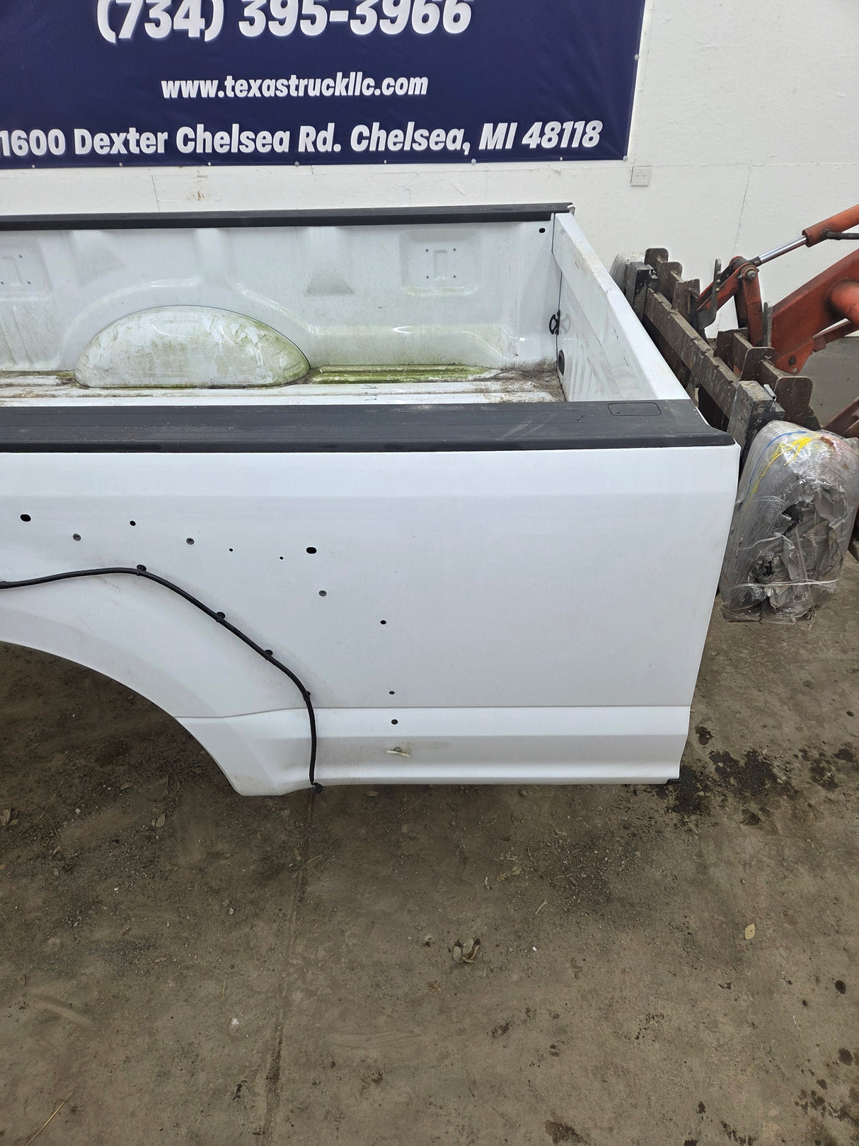 2017-2022 Ford Super Duty F350 F450 F550 8' Dually Bed