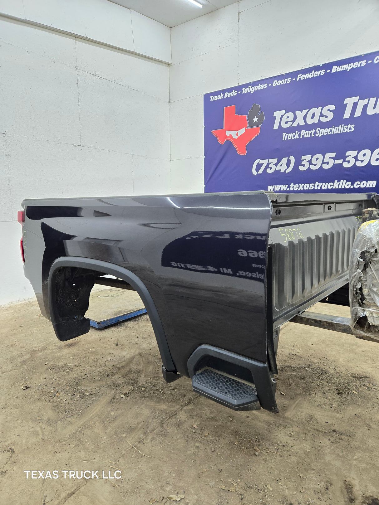 2019-2025 Chevrolet Silverado 2500 3500 HD 6' 6" Short Truck Bed