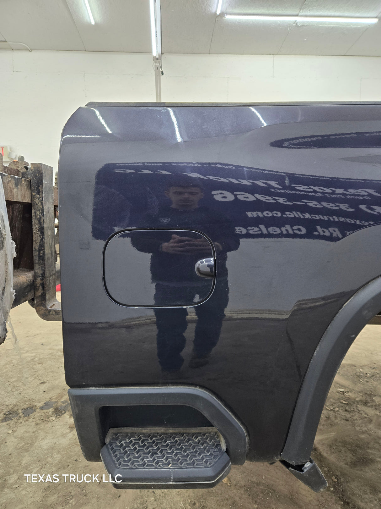 2019-2025 Chevrolet Silverado 2500 3500 HD 6' 6" Short Truck Bed