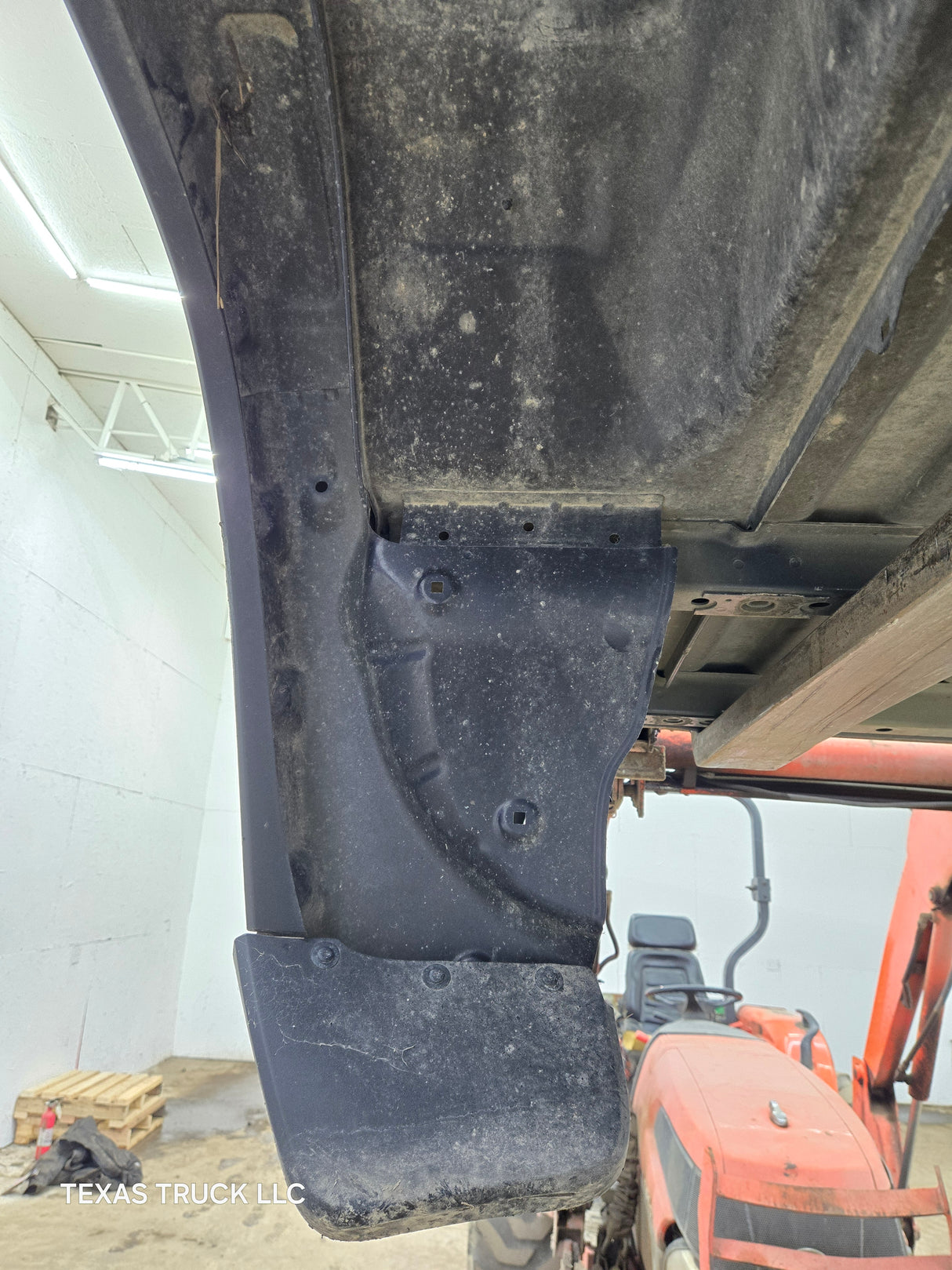 2019-2025 Chevrolet Silverado 2500 3500 HD 6' 6" Short Truck Bed