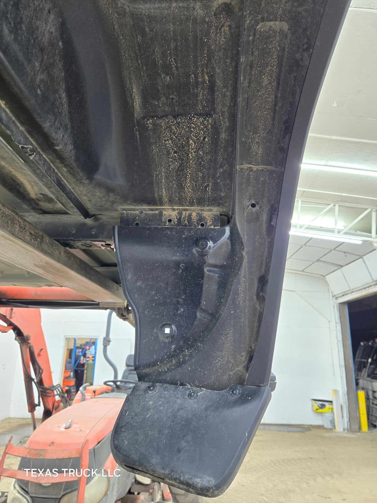 2019-2025 Chevrolet Silverado 2500 3500 HD 6' 6" Short Truck Bed